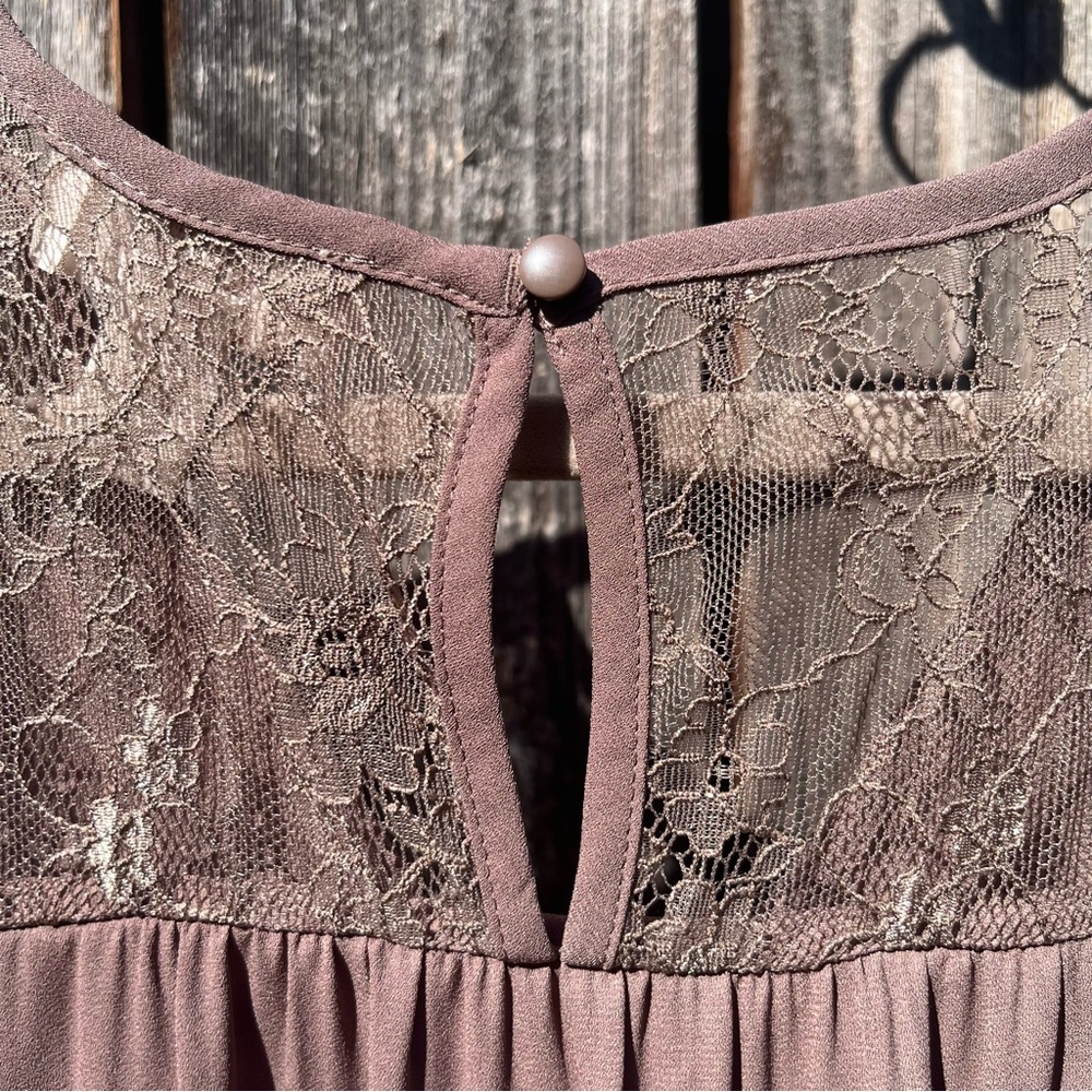 Loft taupe lace sleeveless blouse top size small - Picture 11 of 14